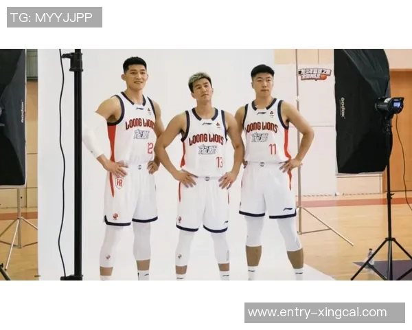 四川全华班迎战广州郭艾伦徐昕国豪领衔揭幕战大名单